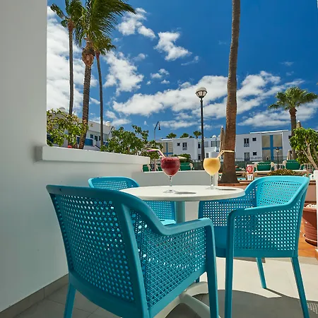 Отель Montana Club