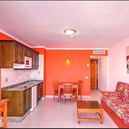 Montana Club Отель