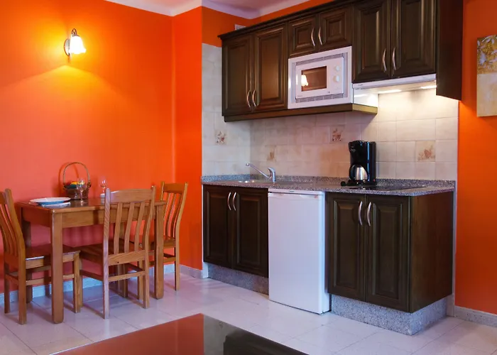 Montana Club Готель Пуерто-дель-Кармен