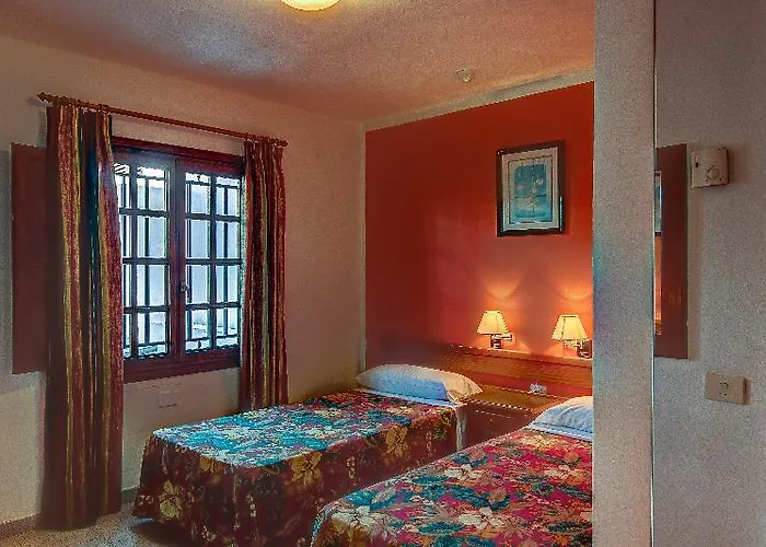 Montana Club Готель Пуерто-дель-Кармен