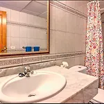 Montana Club 3* פוארטו דל כרמן