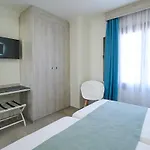 Готель Montana Club