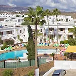 Montana Club מלון פוארטו דל כרמן