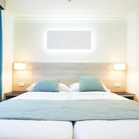 Montana Club Hotel 3*