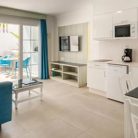 Montana Club Hotel 3*