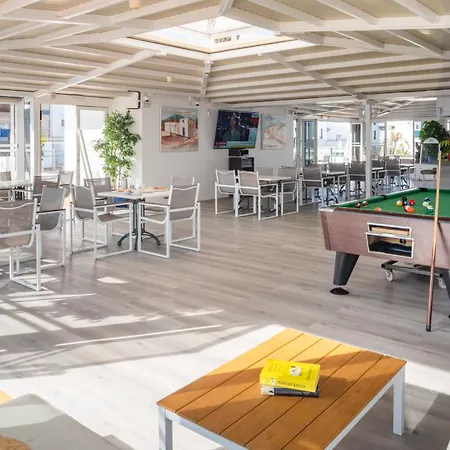 Montana Club Ξενοδοχείο