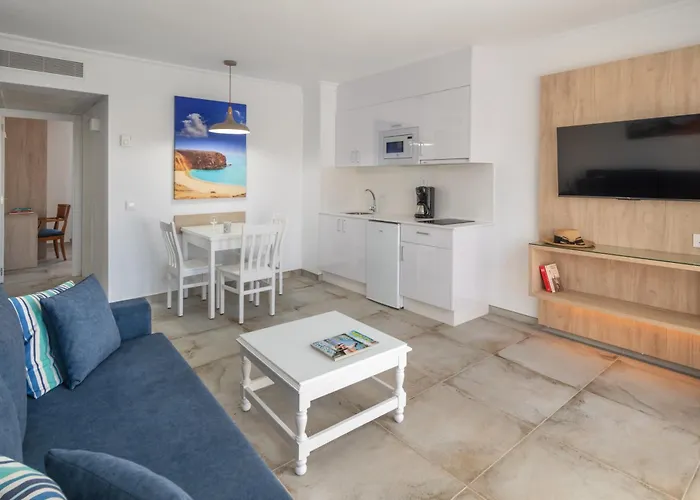 Montana Club Ξενοδοχείο 3*