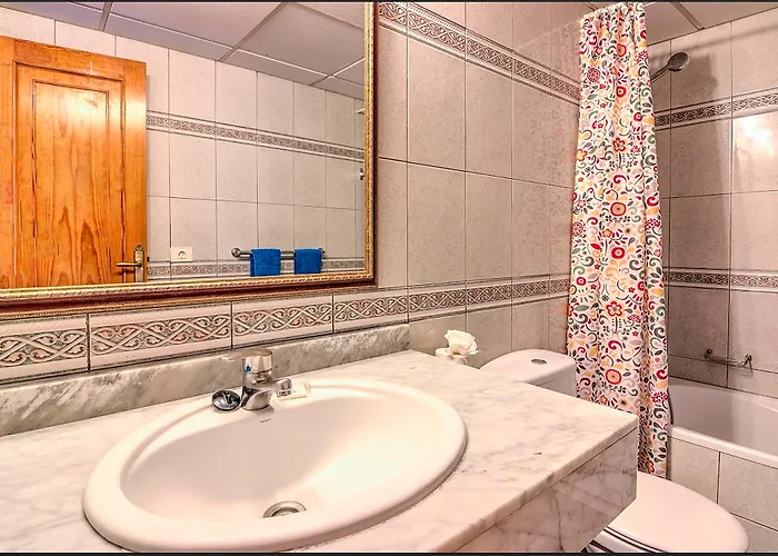 Montana Club 3* بويرتو ذيل كارمين