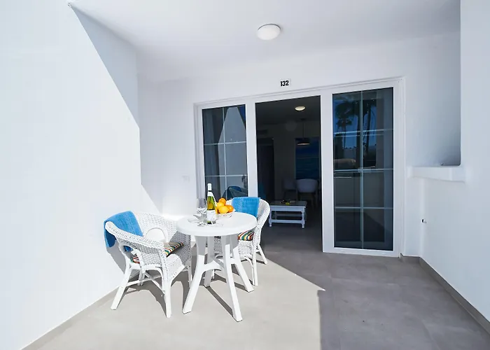 Montana Club بويرتو ذيل كارمين