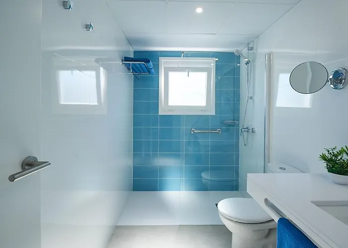 Montana Club 3* Puerto del Carmen (Lanzarote)